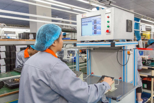 Shenzhen Xindonghui Technology Co., Ltd linha de produção da fábrica